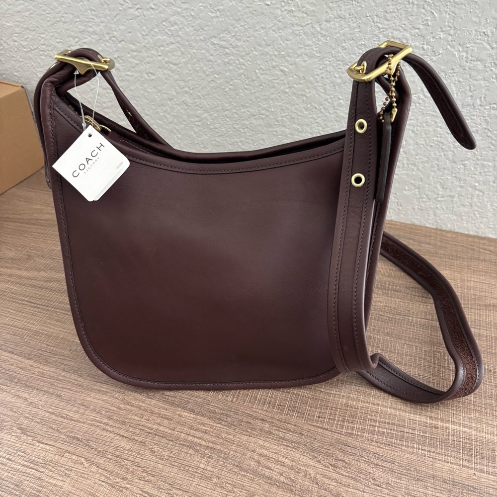 NWT Janice Legacy Bag in Mahogany